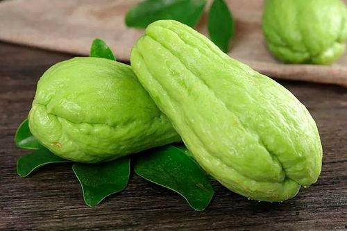 梦见吃生洋瓜尖,揭秘吃生洋瓜尖的神秘寓意